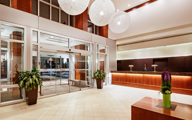 photo 2 of InterContinental Suites Hotel Cleveland by IHG