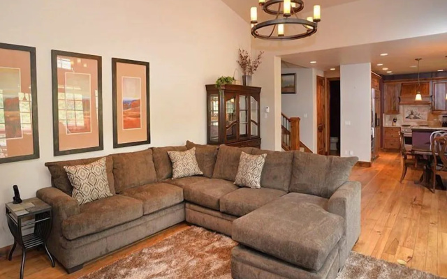 photo 4 of Intermountain Chalet
