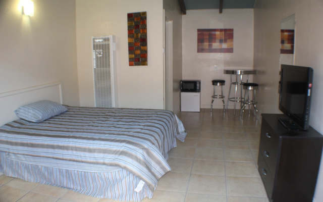 photo 5 of International Casa
