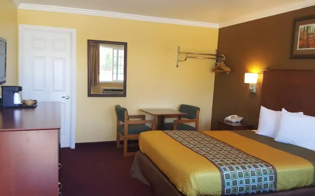 photo 3 of Interstate 8 Motel