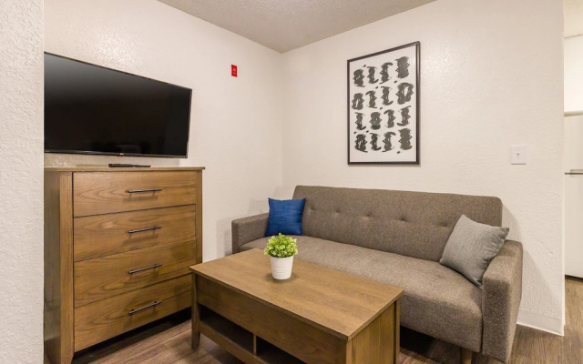 photo 4 of InTown Suites Extended Stay Jacksonville FL - St. Johns