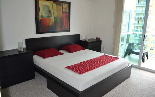 photo 3 of Miami Apartments by Rainbow Global