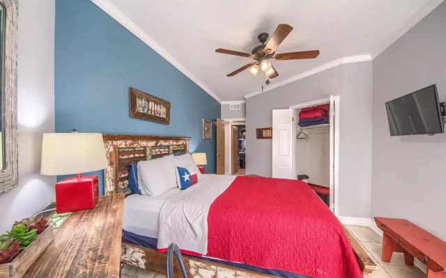 photo 3 of Cowboy Corral Ic 112 2 Bedroom Condo by RedAwning