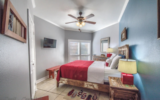 photo 4 of Cowboy Corral Ic 112 2 Bedroom Condo by RedAwning