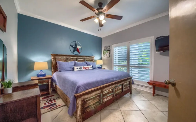 photo 5 of Cowboy Corral Ic 112 2 Bedroom Condo by RedAwning