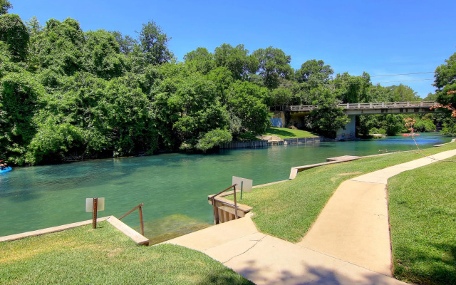 photo 2 of Inverness Condos Comal River IC 216