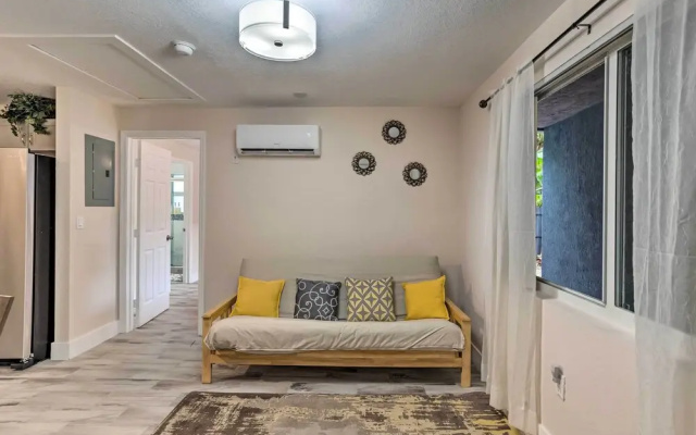 photo 2 of Inviting Apartment < 2 Mi to Riviera Beach!