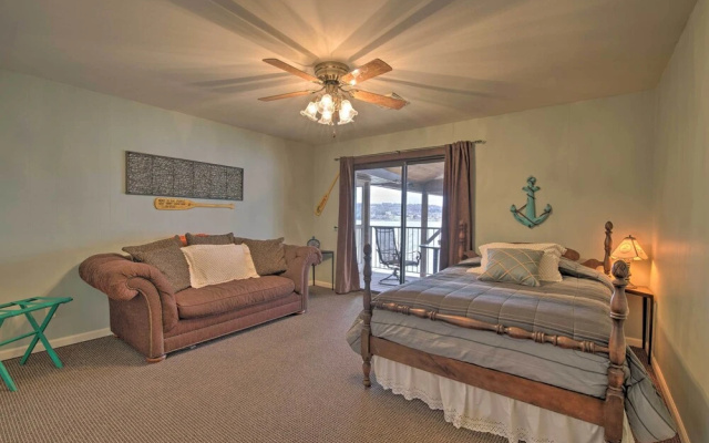 photo 5 of Inviting Home w/ Pool & Hot Tub on Table Rock Lake