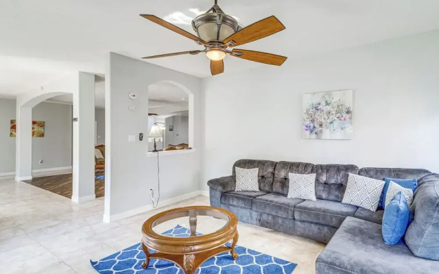 photo 4 of Elegant Houston Home w/ Gazebo & Game Room!