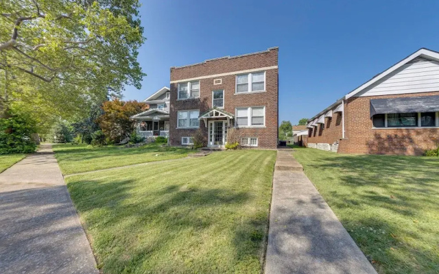 photo 2 of Inviting St Louis Apartment - Great Location!