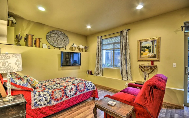 photo 5 of Inviting Studio w/ Patio, 15 Mi to Portland!