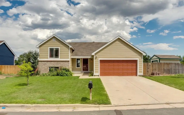 photo 4 of Grill, Fireplace & Fenced-in Yard: Thornton Home!