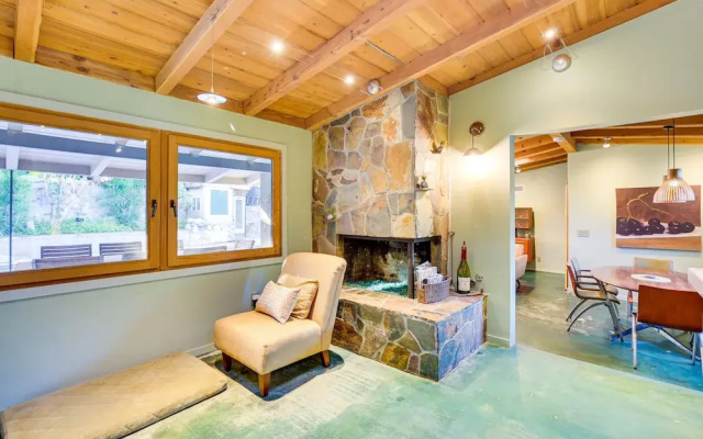 photo 5 of Inviting Vista Home With Pool: 10 Mi to Oceanside!