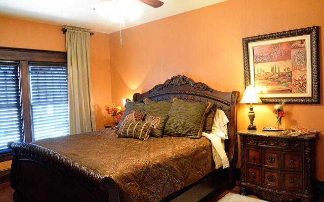 photo 5 of Iron Horse Inn