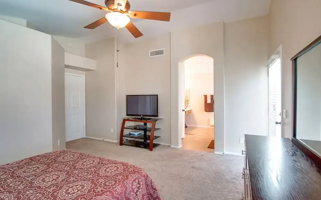 photo 4 of Ironwood - 3 Br home by RedAwning