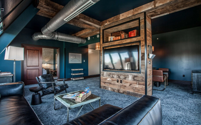 photo 4 of Ironworks Hotel Indy