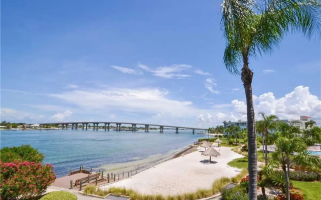 photo 4 of Isla Bahia Vista 10-430