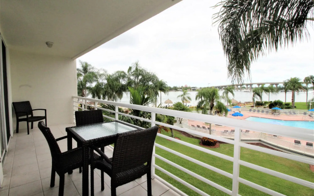 photo 4 of Isla Bahia Vista 12-343