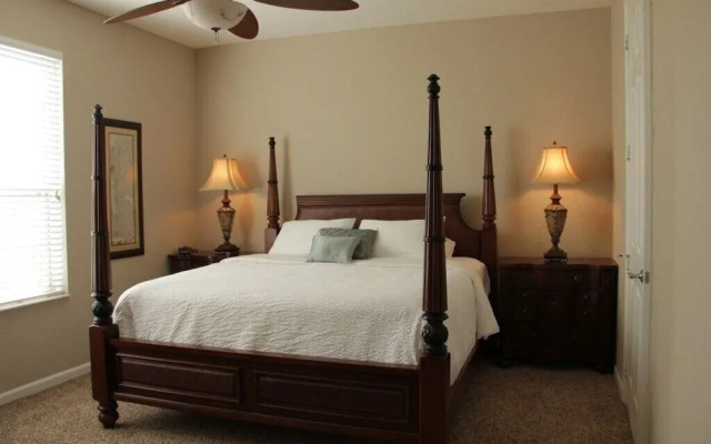 photo 5 of Island Breeze Lake View 3 Bedroom Condo by RedAwning