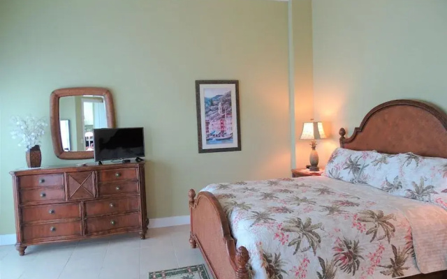 photo 3 of Crescent Beach 4 Rent