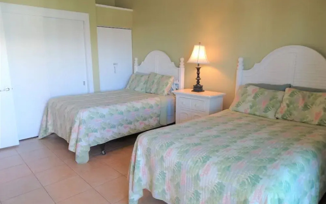 photo 4 of Crescent Beach 4 Rent