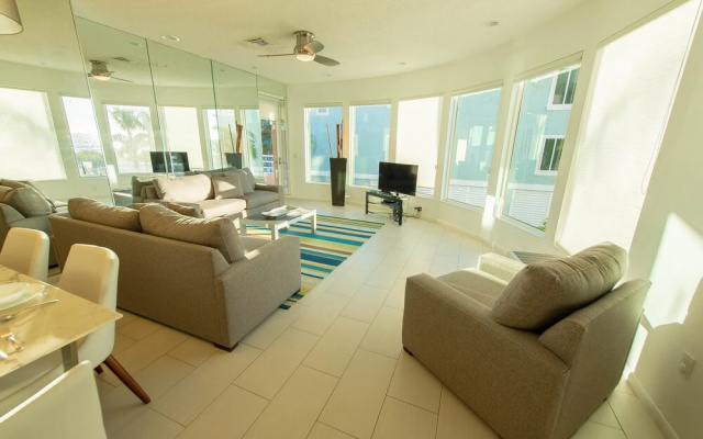 photo 2 of Island Paradise 3 Apartment 3