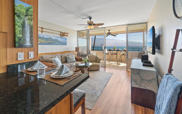 photo 4 of Island Sands 210