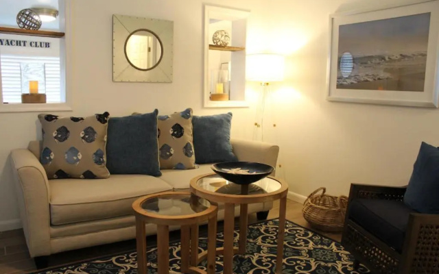 photo 2 of Island View Cottages
