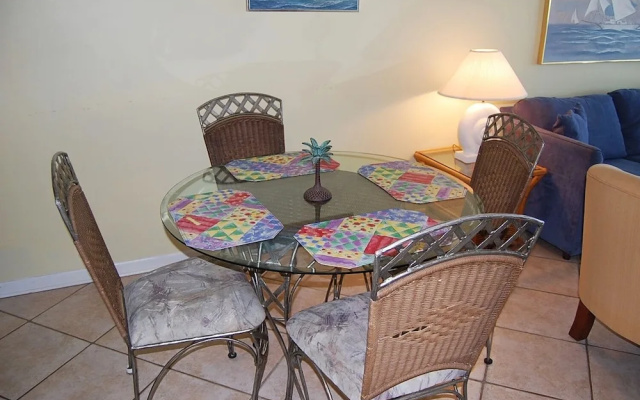 photo 3 of Island Winds East 409 condo
