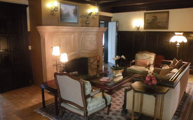 photo 4 of Jackson Court
