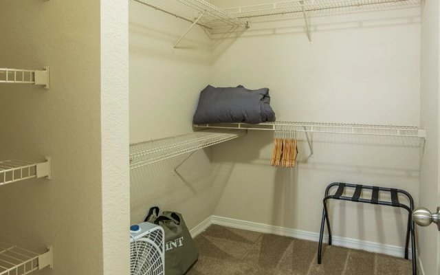 photo 2 of 1 BR and 2 BR Jacksonville Beach Apt with Parking by Frontdesk
