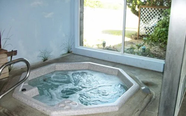 photo 4 of Jacob's Landing Condominiums, Blaine, USA