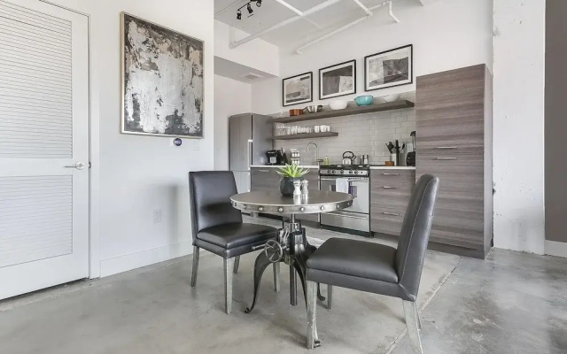 photo 5 of Jade Loft