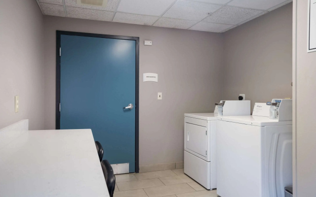 photo 5 of Quality Inn Wilmington