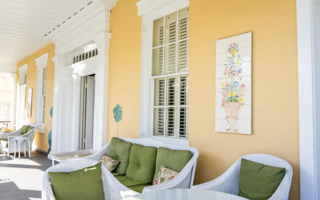 photo 2 of The Jasmine House