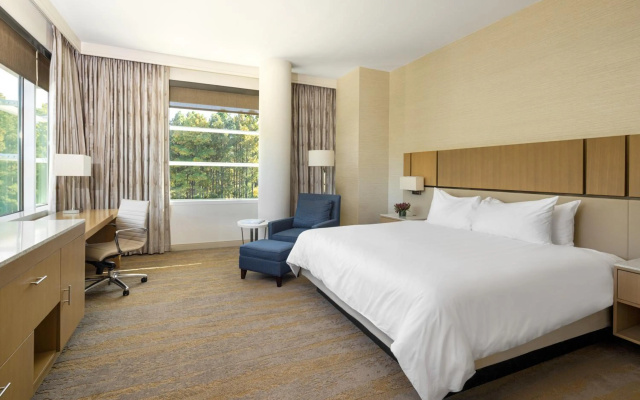 photo 2 of JB Duke Hotel