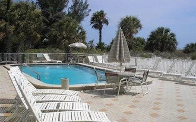 photo 2 of Jefferson Motel Apartments