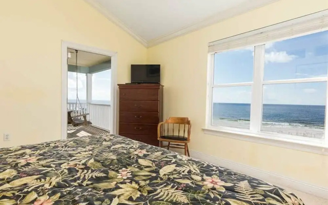 photo 5 of Jenny Lind East by Meyer Vacation Rentals