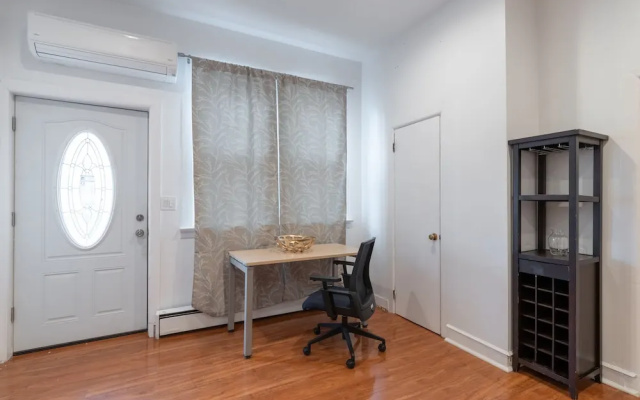 photo 2 of Jersey City, 323 Summit Ave - 2 Br Apts