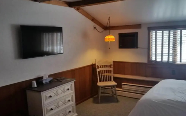 photo 3 of Jessie's Harvest House