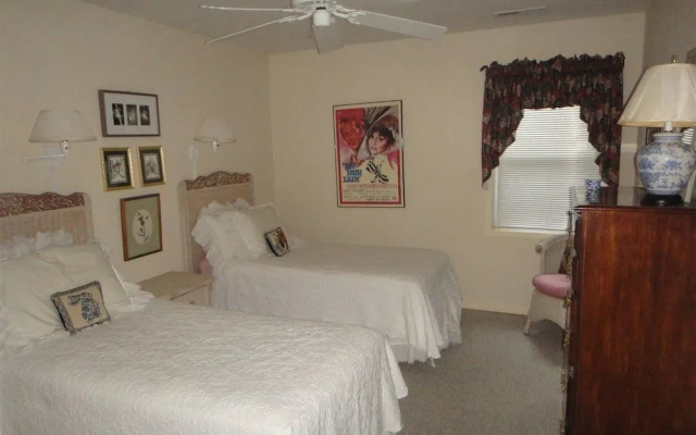 photo 2 of Jewel of Junaluska