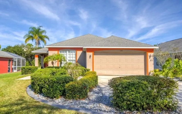 photo 4 of Jim's Southern Dunes House 4 Bedroom Home by RedAwning