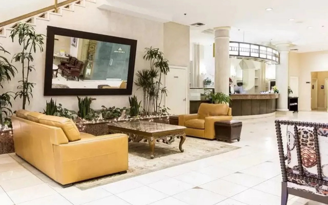 photo 2 of JJ Grand Hotel - Wilshire