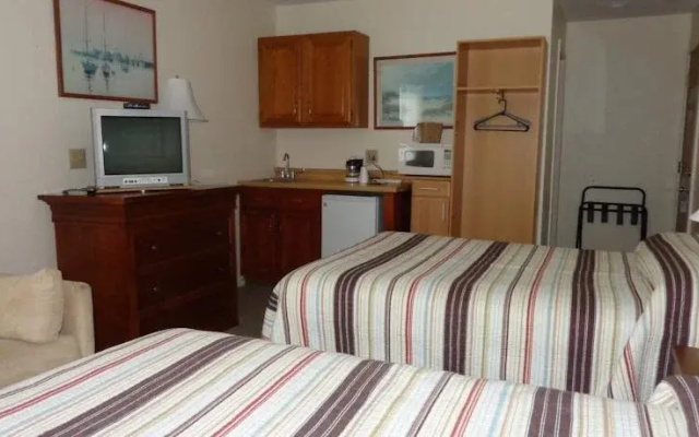 photo 4 of Jonathan's Hotel