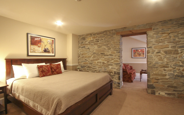 photo 2 of Joseph Ambler Inn