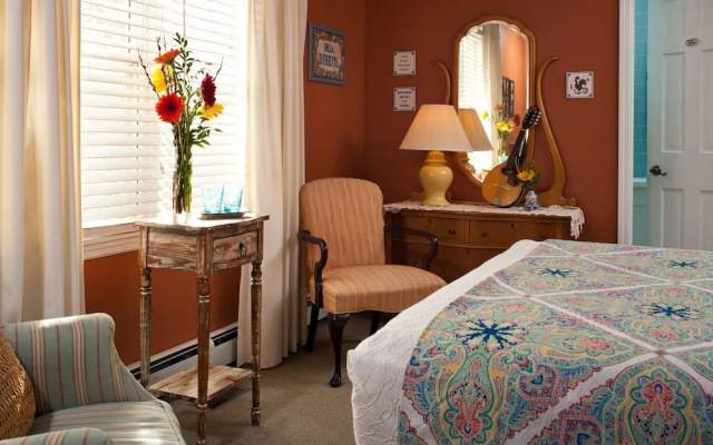 photo 5 of Journey Inn Bed & Breakfast