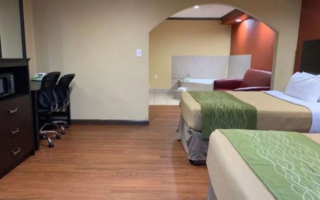 photo 3 of Journey Inn