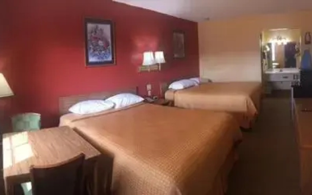 photo 4 of Journey's Inn