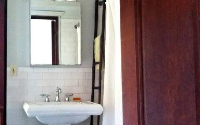 photo 5 of Jumel Terrace Bed and Breakfast