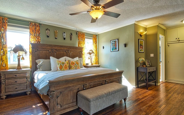 photo 5 of Jungle Cruise 4 Bedrooms 2.5 Bathrooms Home